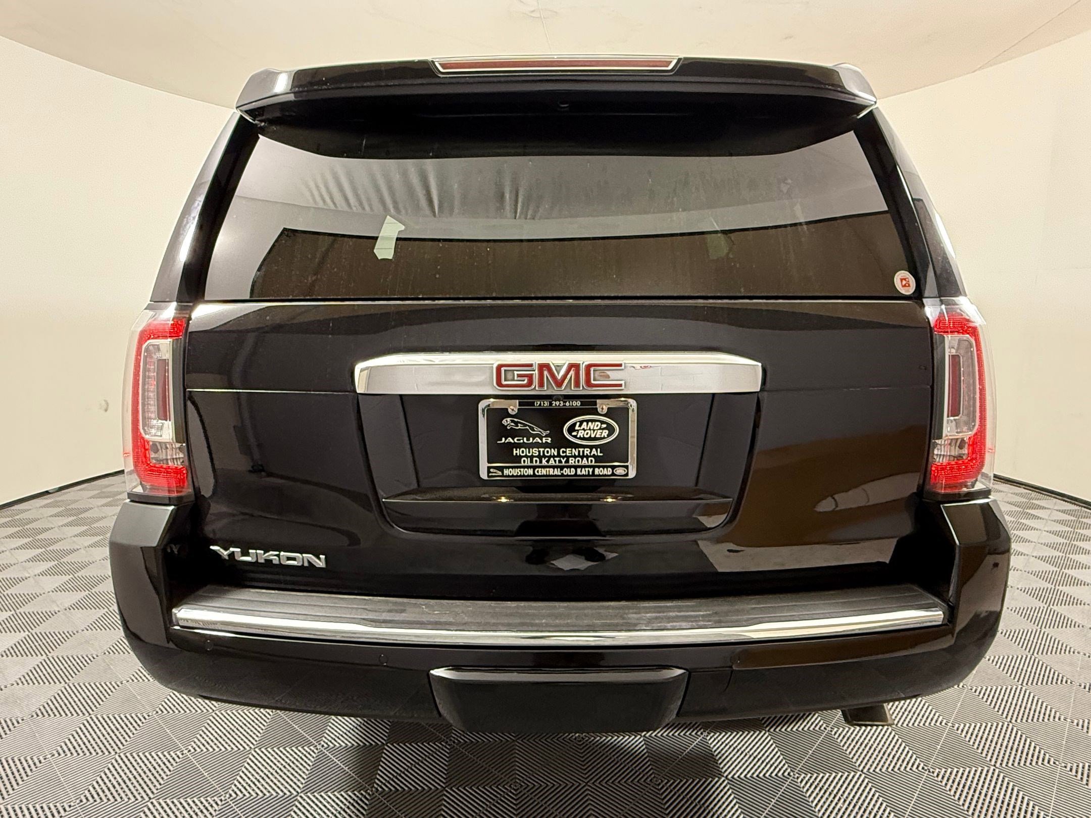 Used 2020 GMC Yukon Denali w/ Denali Ultimate Package image 11