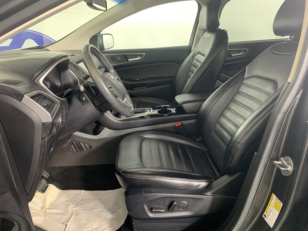 Used 2017 Ford Edge SEL w/ Equipment Group 201A image 16