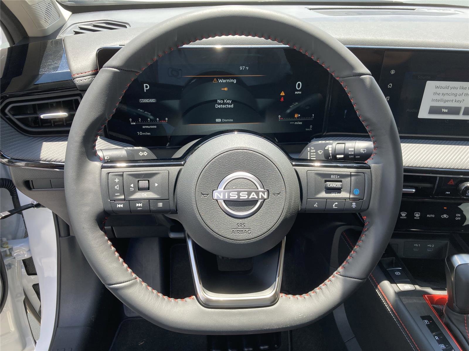 New 2025 Nissan Kicks SR image 14