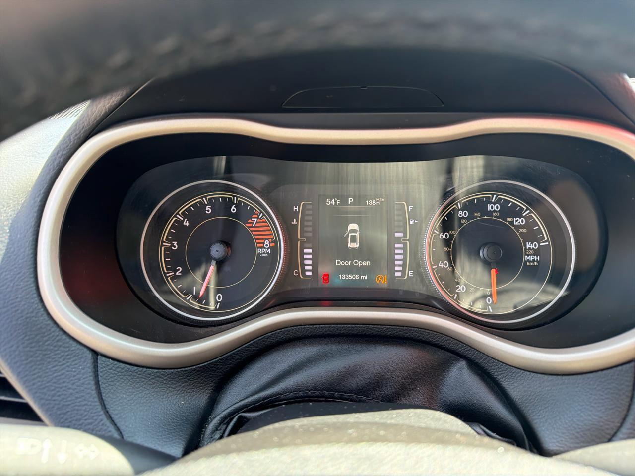 Used 2017 Jeep Cherokee Latitude w/ Cold Weather Group AWD/4WD image 15