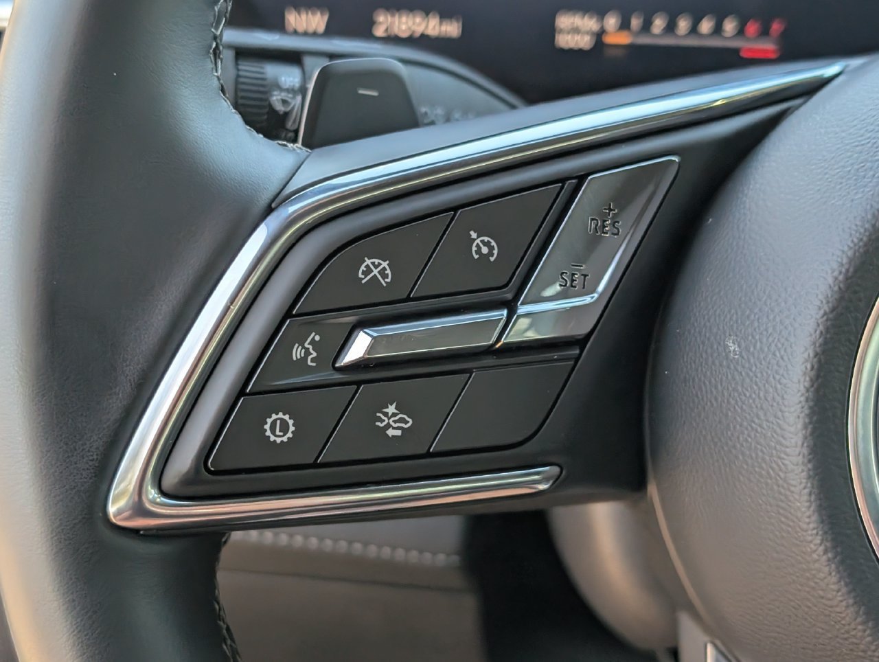 Used 2026 Buick Enclave Preferred FWD image 23