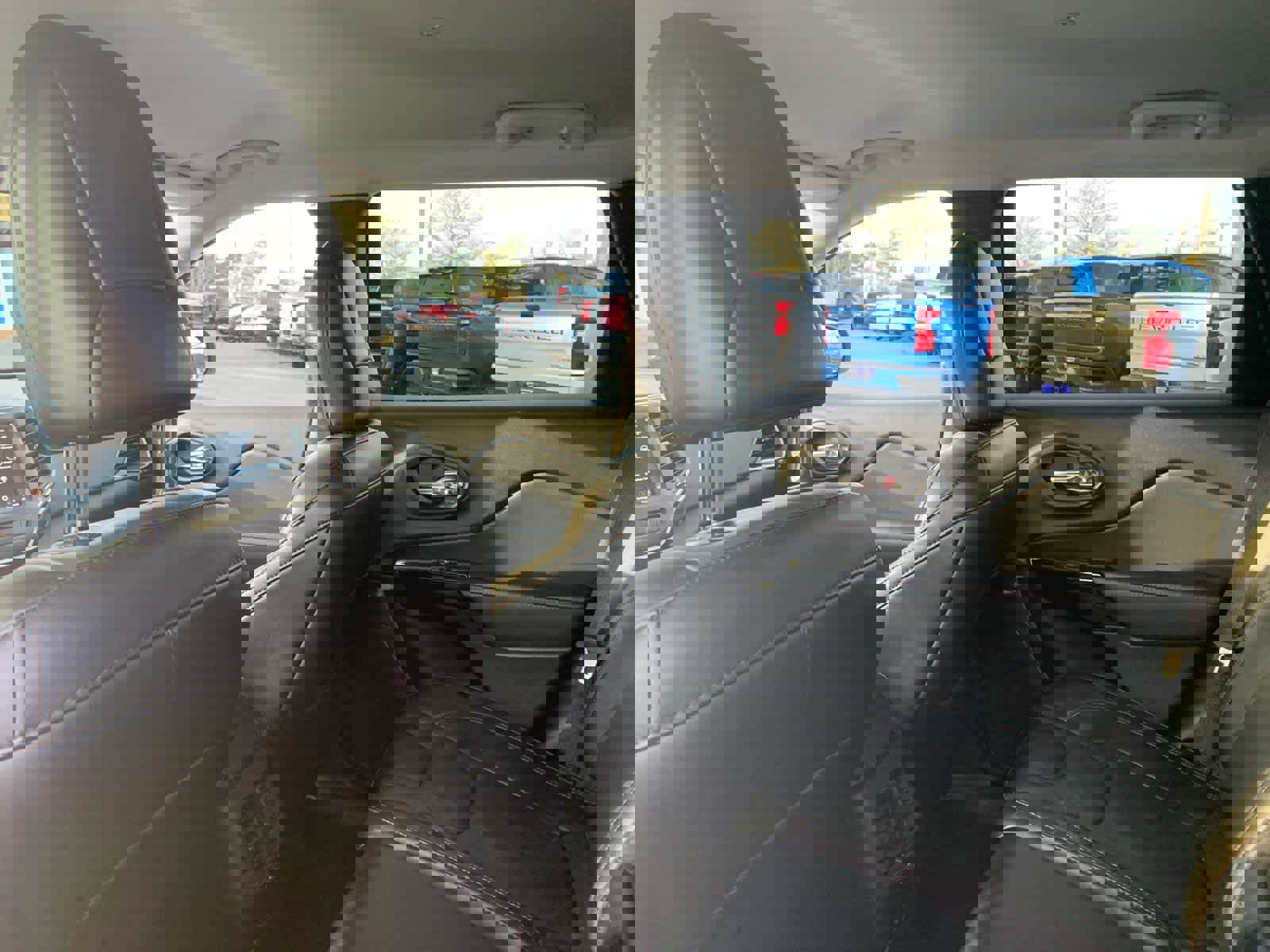 Used 2023 Jeep Cherokee Altitude Lux image 30