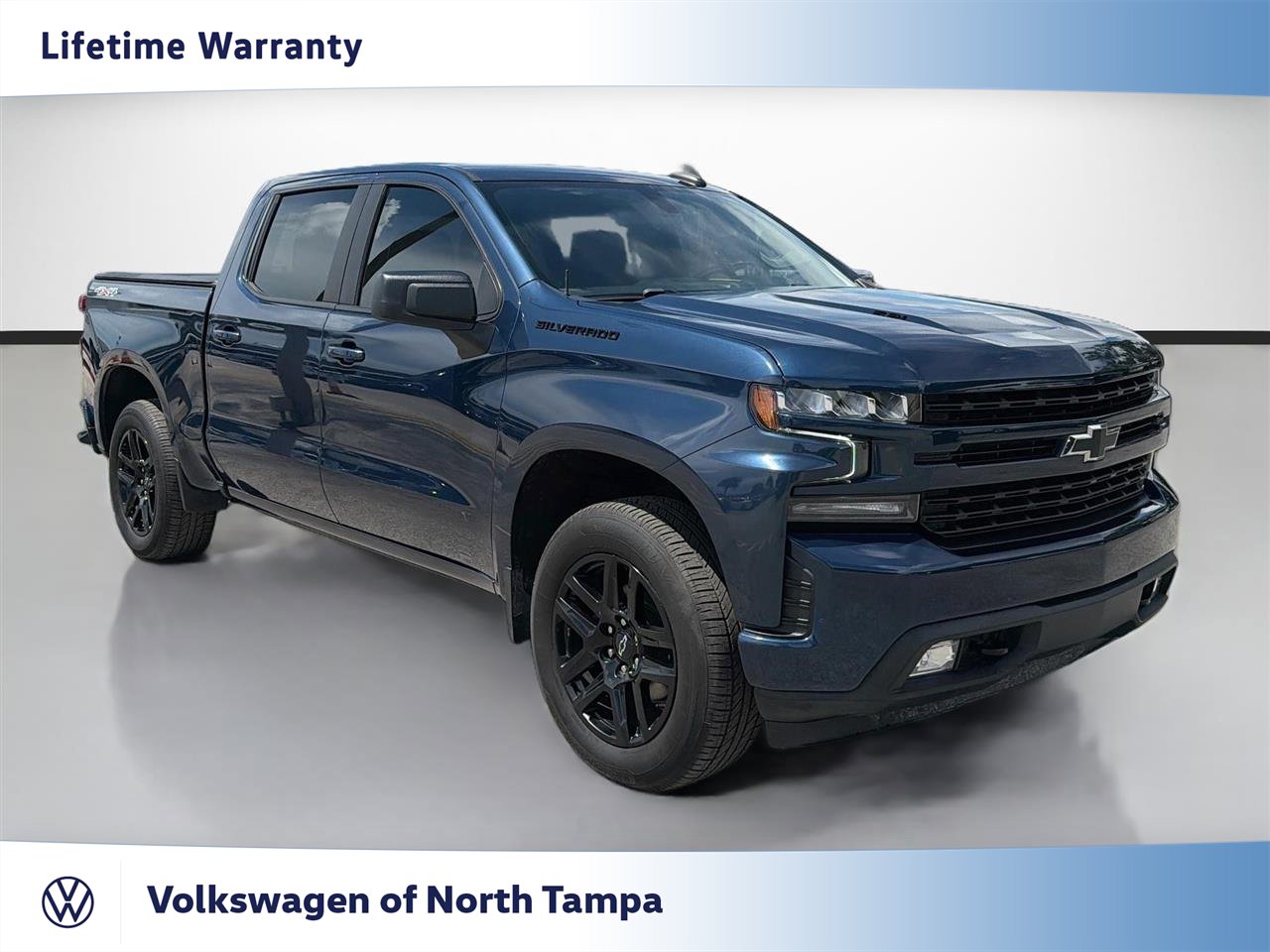 Used 2022 Chevrolet Silverado 1500 RST w/ LPO, Blackout Package AWD/4WD image 1