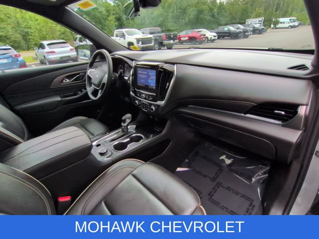 Used 2024 Chevrolet Traverse Premier w/ Redline Edition AWD/4WD image 30