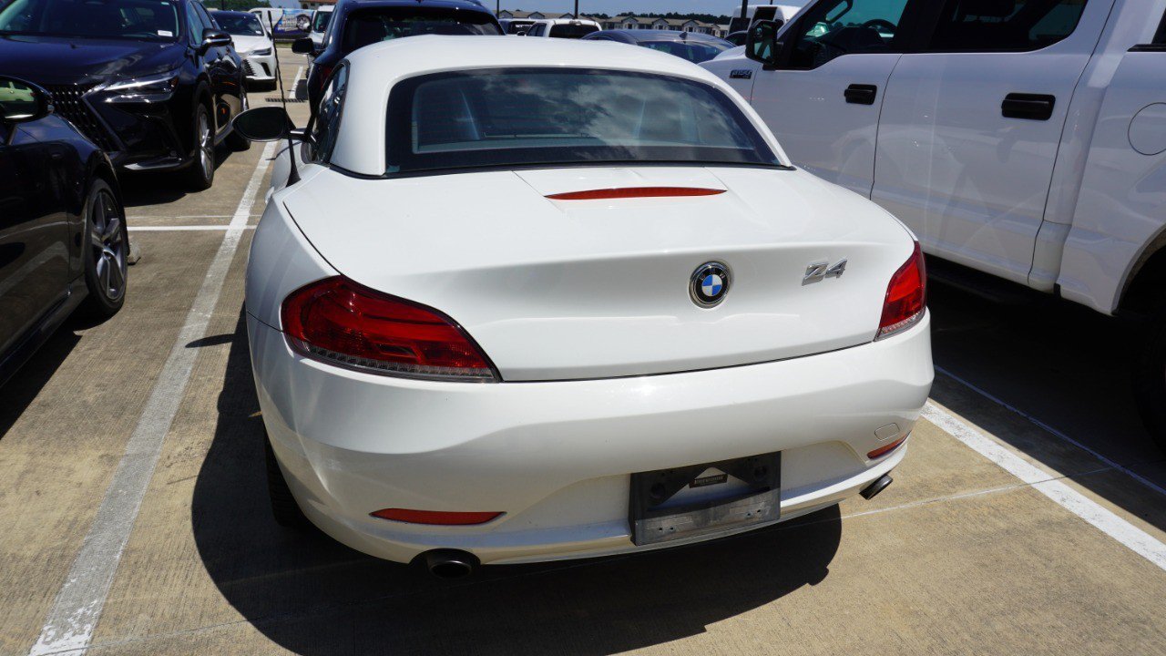 Used 2013 BMW Z4 sDrive35i RWD image 7