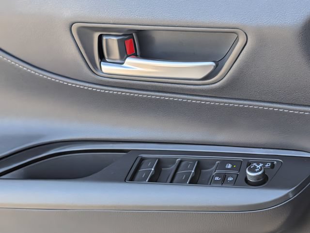 Certified 2023 Toyota Venza LE AWD/4WD image 24