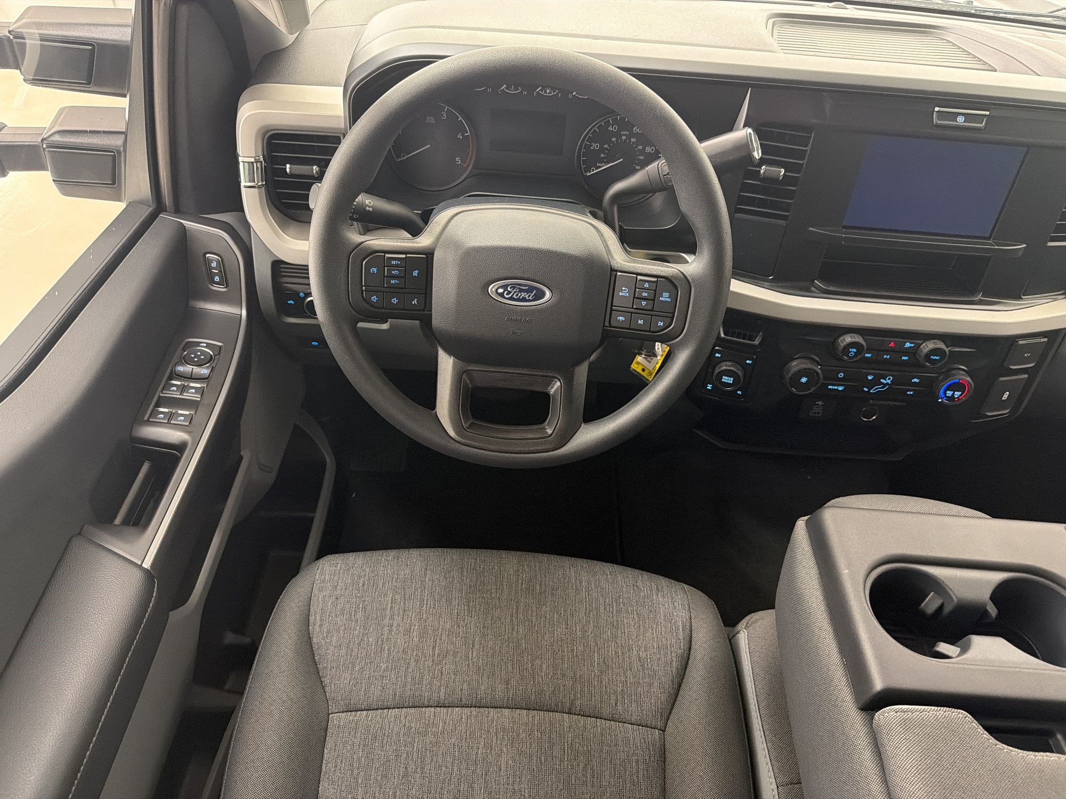 New 2026 Ford F250 XL w/ STX Appearance Package AWD/4WD image 4