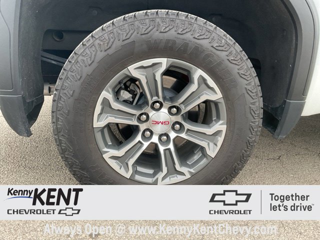 Used 2023 GMC Sierra 1500 SLE image 14