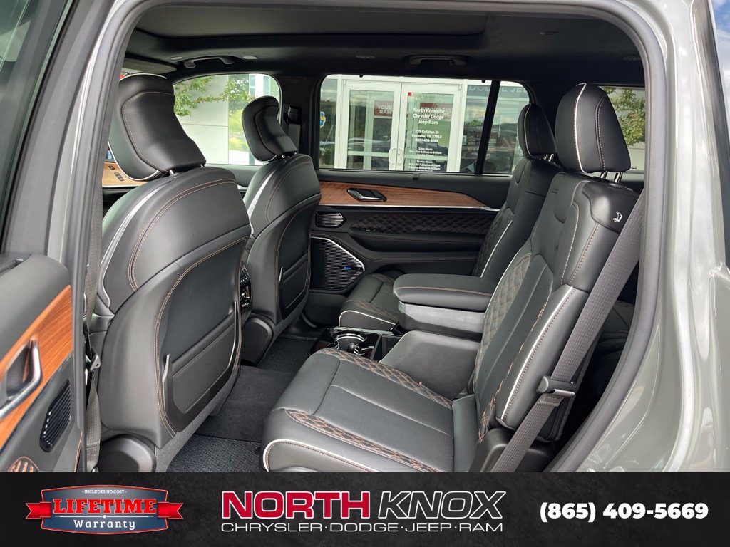 New 2027 Jeep Grand Cherokee L Summit AWD/4WD image 15