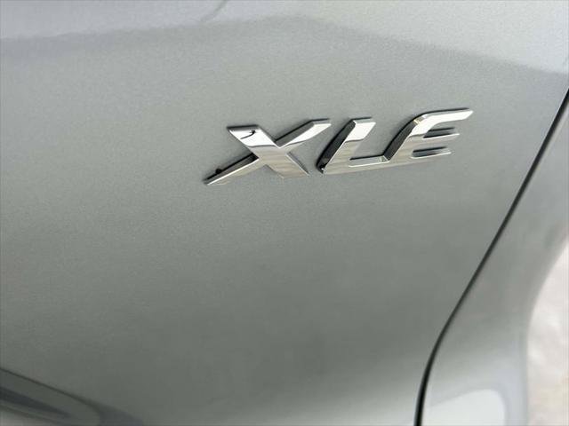 Certified 2023 Toyota Corolla Cross XLE w/ Convenience Package FWD image 11