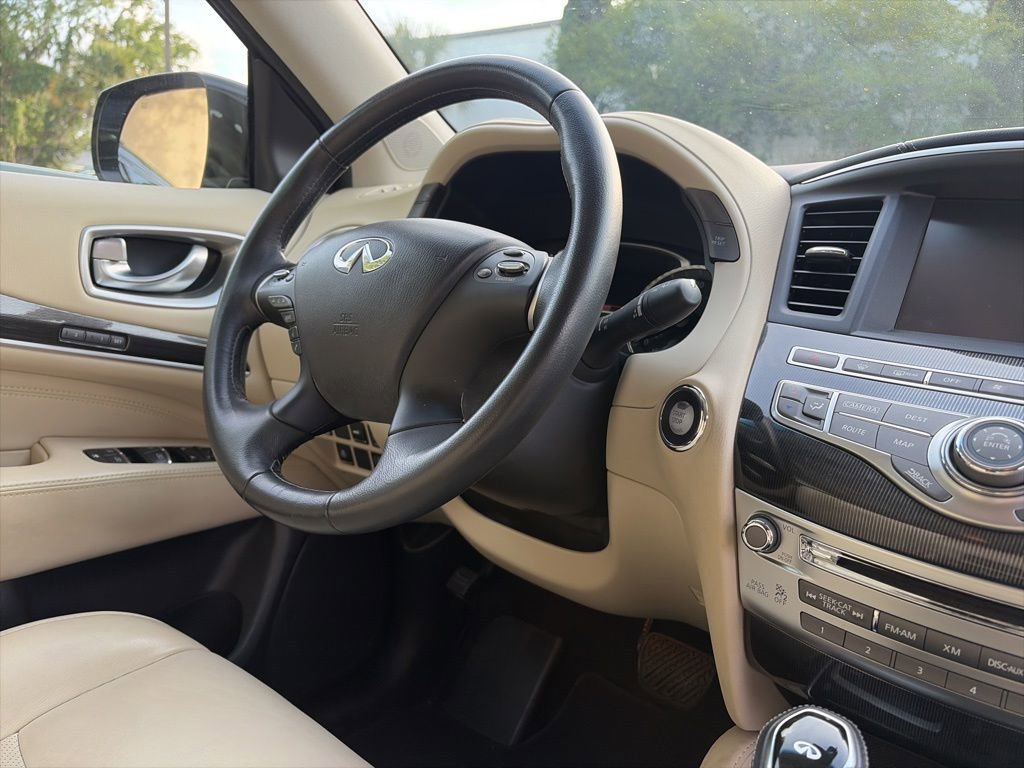 Used 2016 INFINITI QX60 Luxe w/ Premium Plus Package AWD/4WD image 4