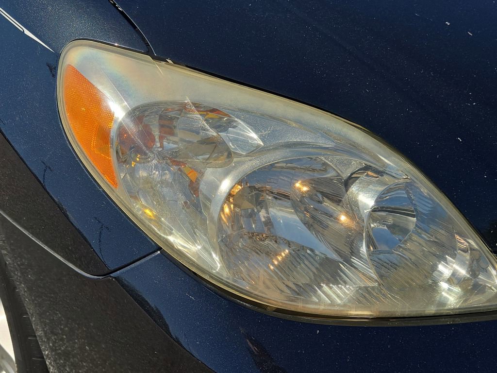 Used 2007 Toyota Matrix Base image 5