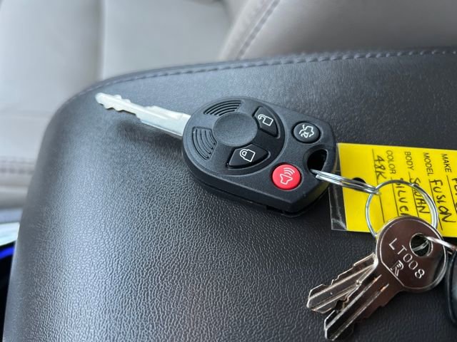 Used 2011 Ford Fusion SEL w/ 302A Rapid Spec Order Code image 29