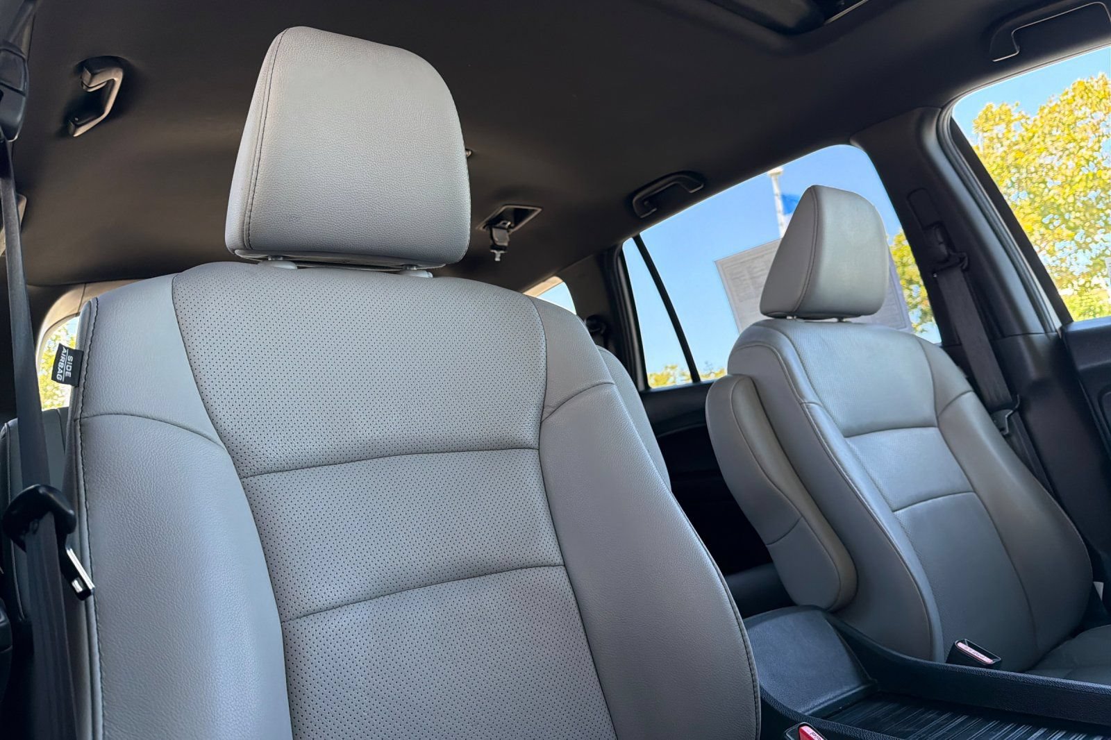 Certified 2023 Honda Passport EX-L image 17