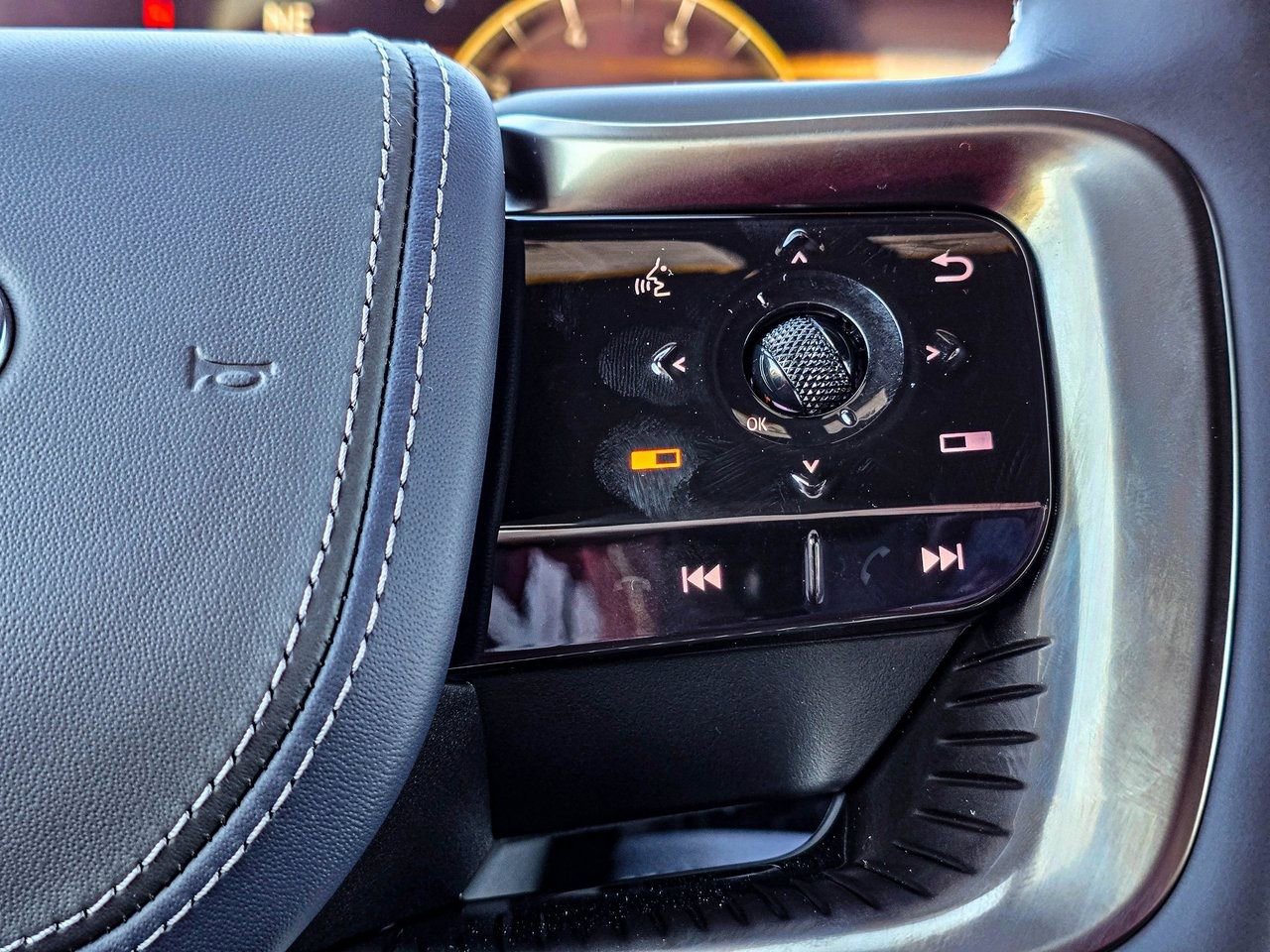 New 2026 INFINITI QX80 4WD w/ Sport Exterior Package image 23