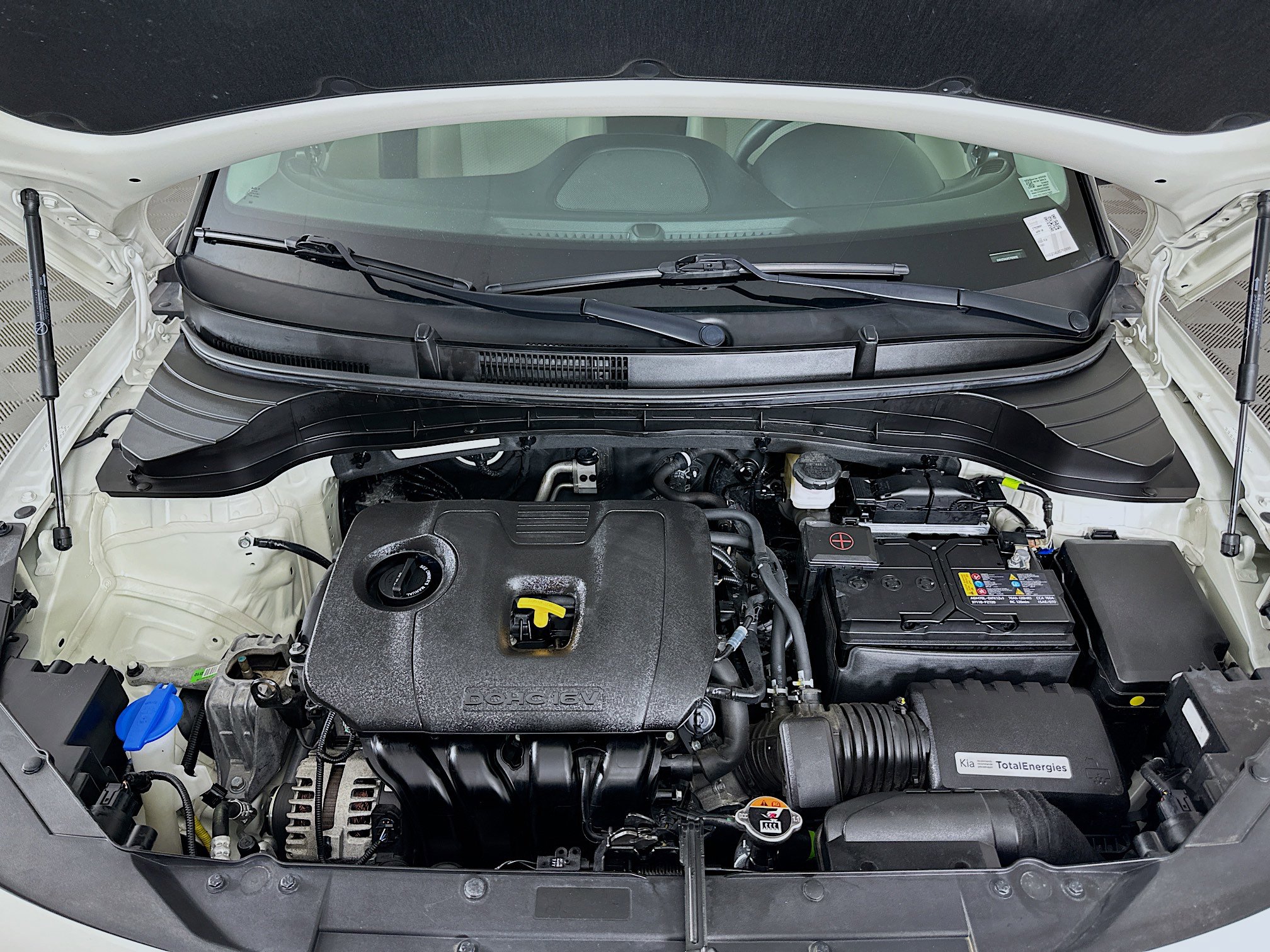 Used 2025 Kia Soul LX w/ LX Technology Package FWD image 31
