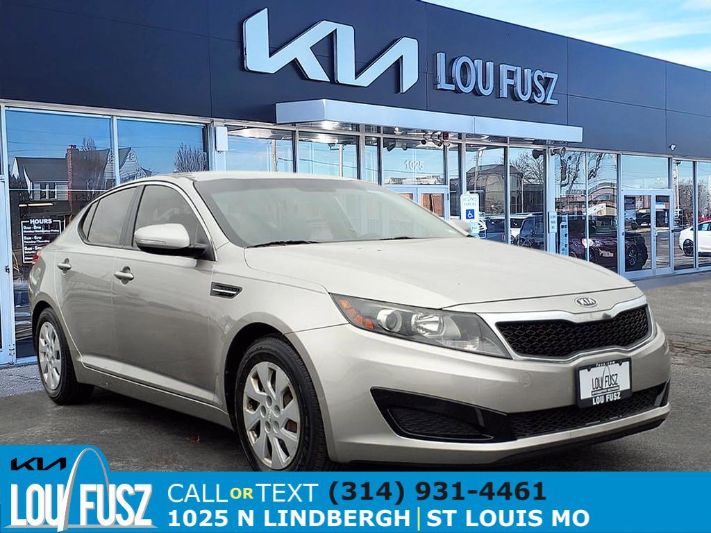 Used 2011 Kia Optima LX image 1