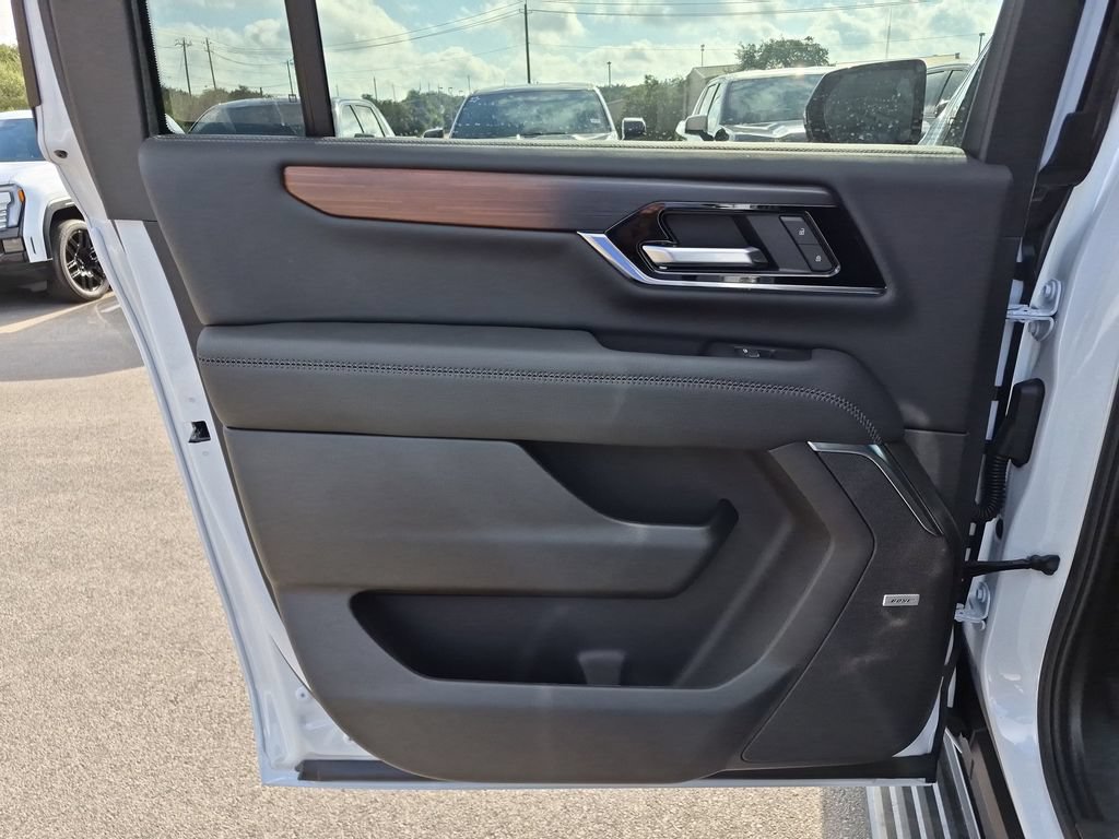 New 2026 GMC Yukon XL Denali w/ Denali Reserve Package AWD/4WD image 40