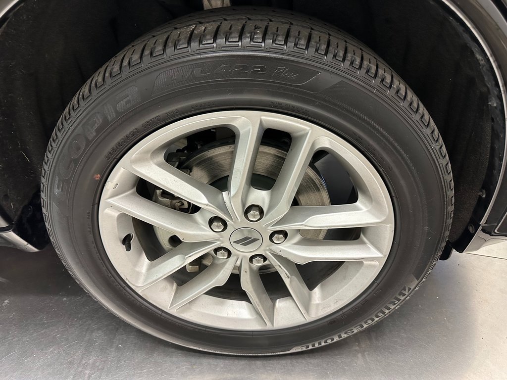 Used 2024 Dodge Durango GT image 36