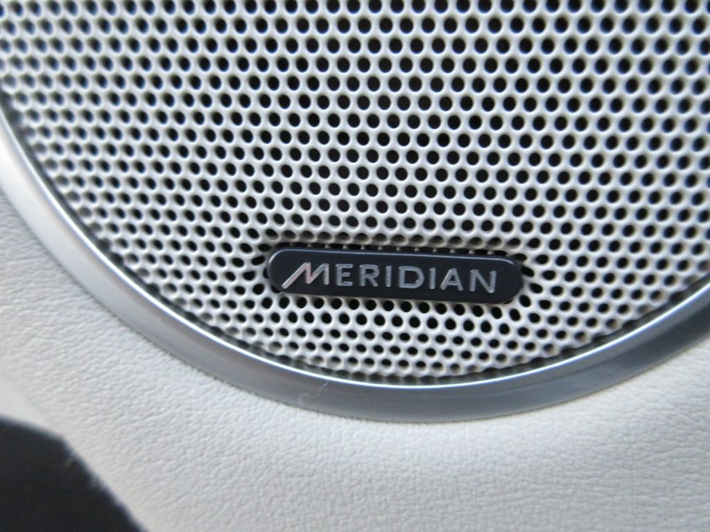 Used 2017 Land Rover Range Rover Long Wheelbase Supercharged image 23