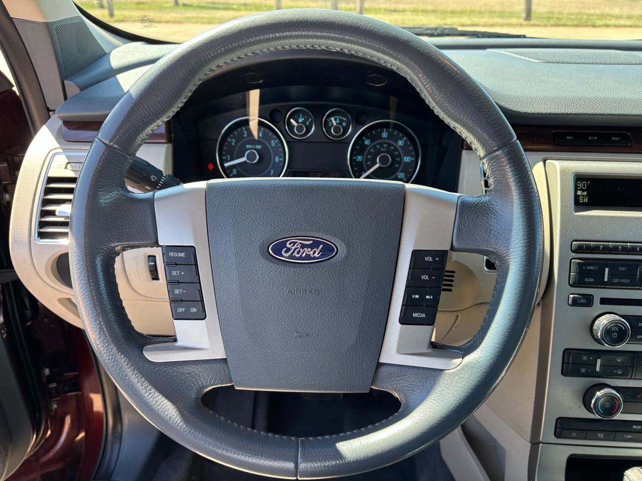 Used 2009 Ford Flex SEL image 15