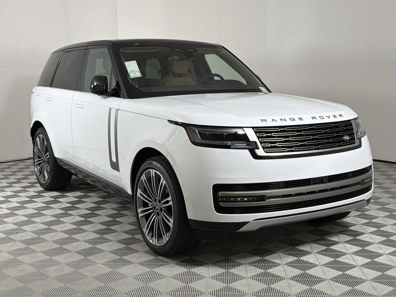 New 2025 Land Rover Range Rover SE image 7