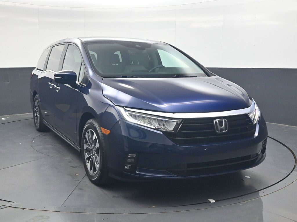 Certified 2024 Honda Odyssey EX-L image 2