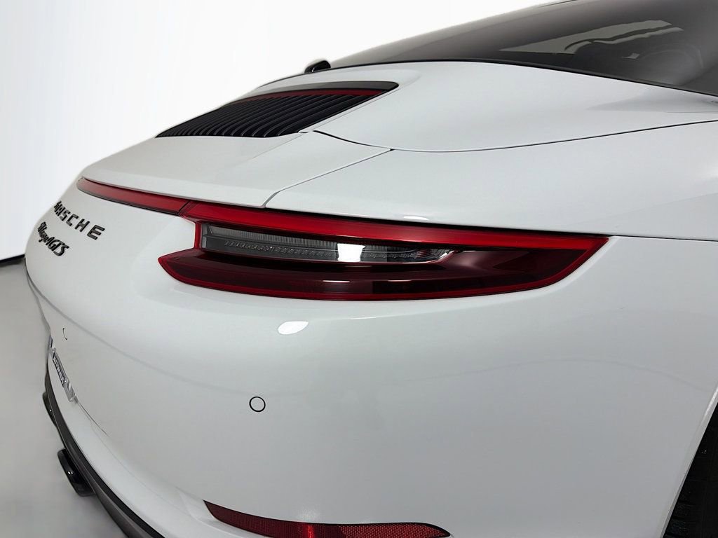 Certified 2019 Porsche 911 Targa 4 GTS image 18