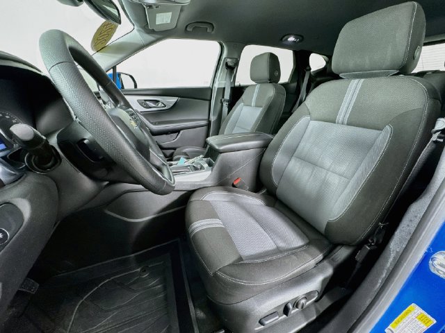 Used 2024 Chevrolet Blazer LT w/ Convenience Package FWD image 11