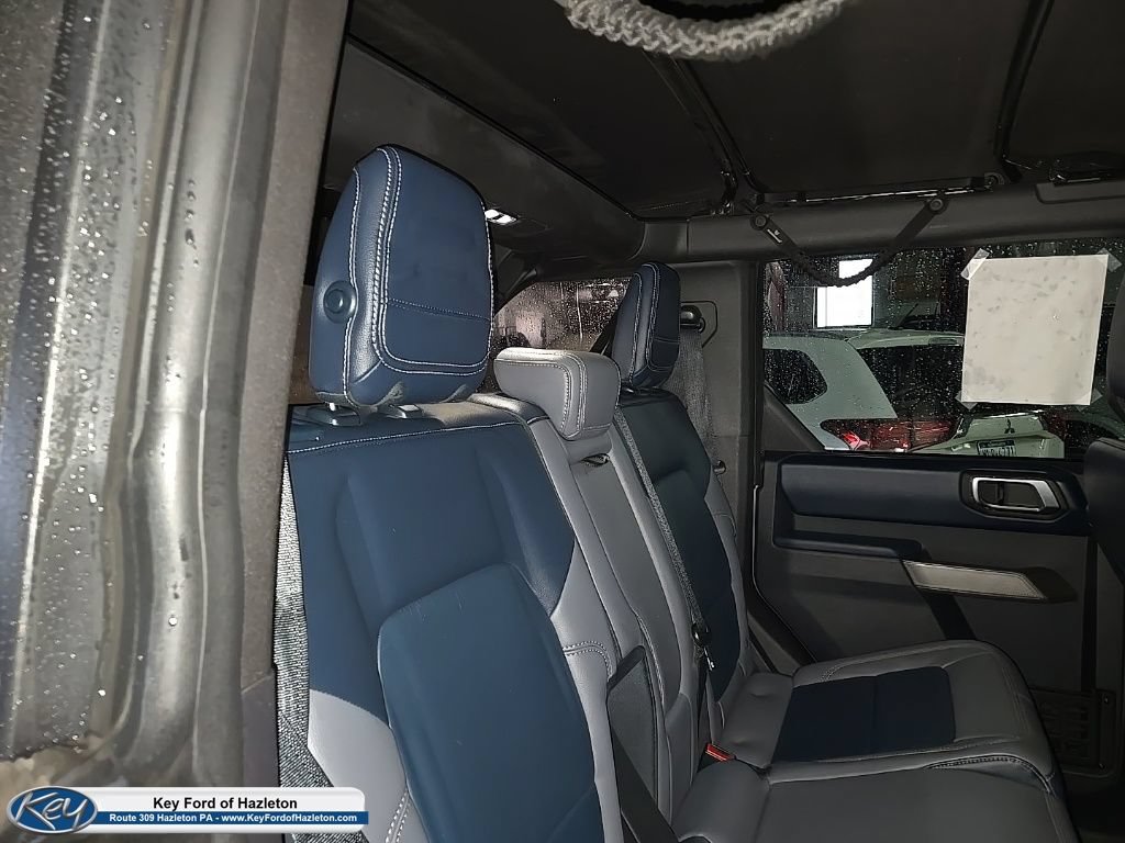 Used 2022 Ford Bronco Outer Banks AWD/4WD image 49