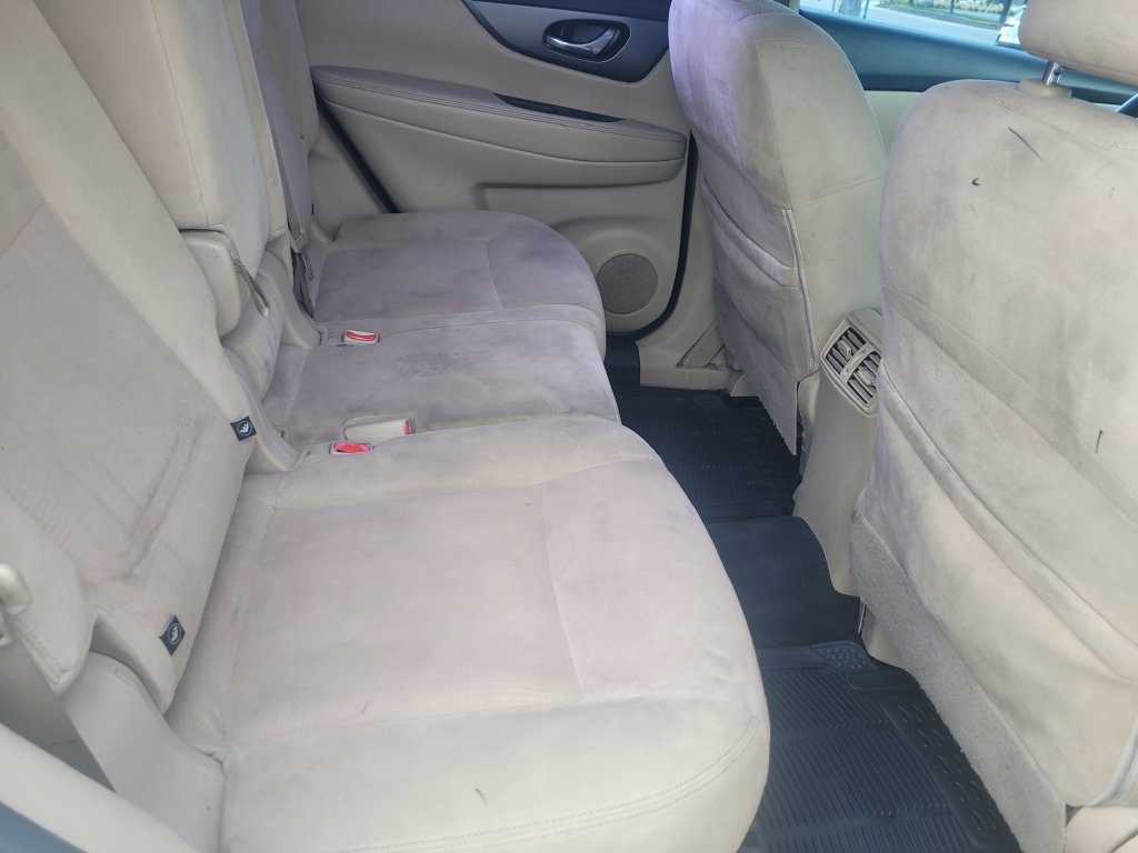 Used 2016 Nissan Rogue S FWD image 24