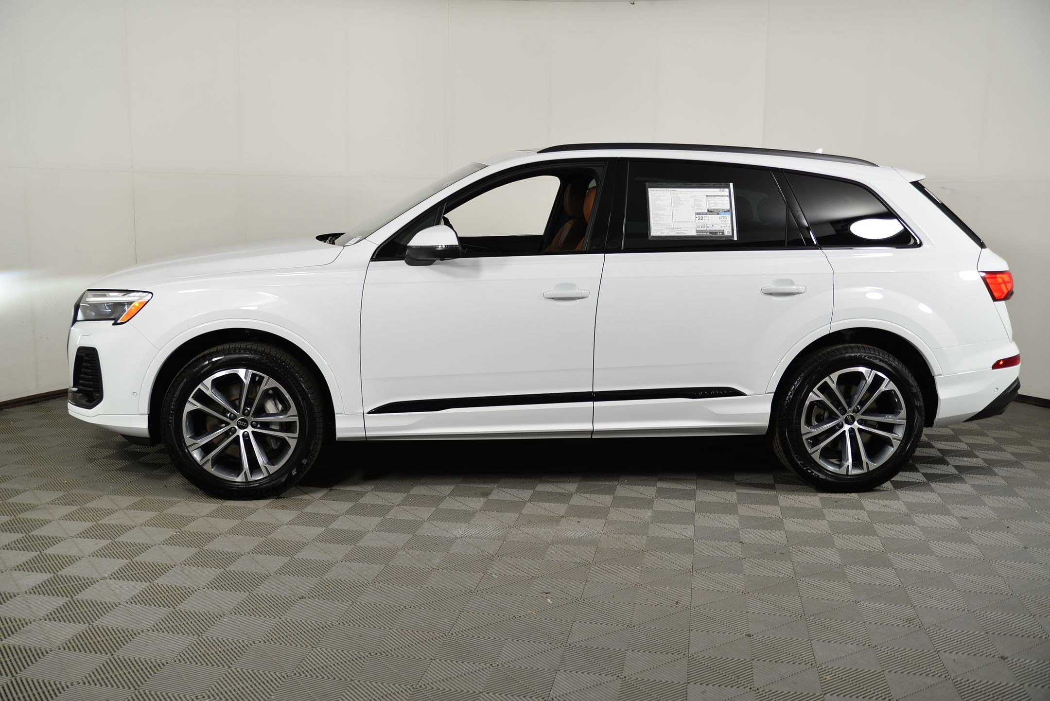 New 2026 Audi Q7 2.0T Premium image 2