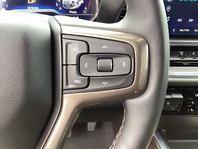 Used 2024 Chevrolet Silverado 2500 High Country AWD/4WD image 33