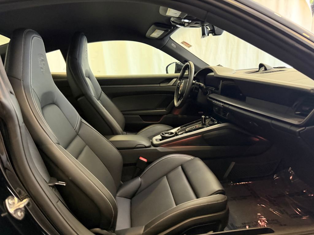 Certified 2025 Porsche 911 Carrera RWD image 16
