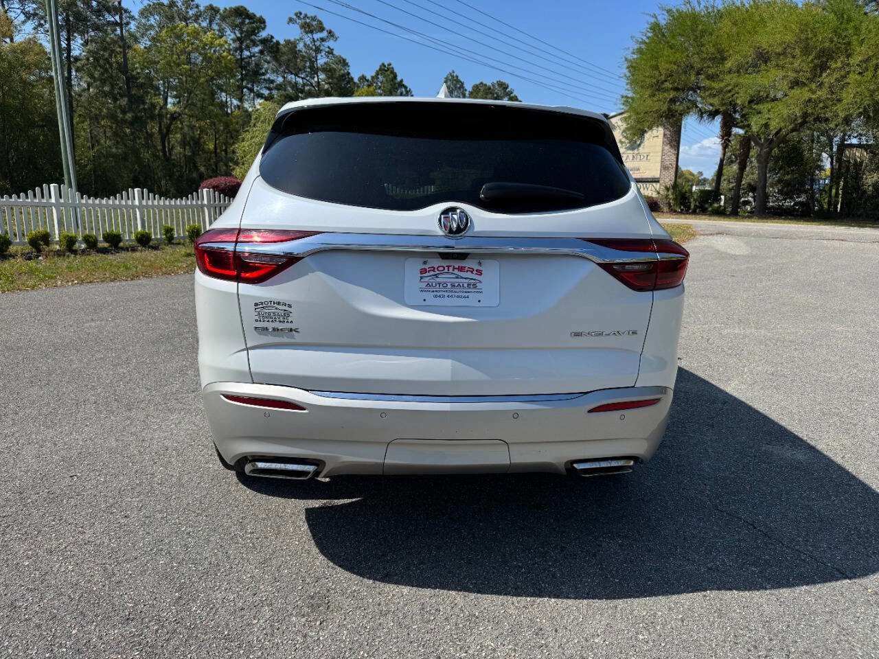 Used 2018 Buick Enclave Avenir w/ Avenir Technology Package image 35