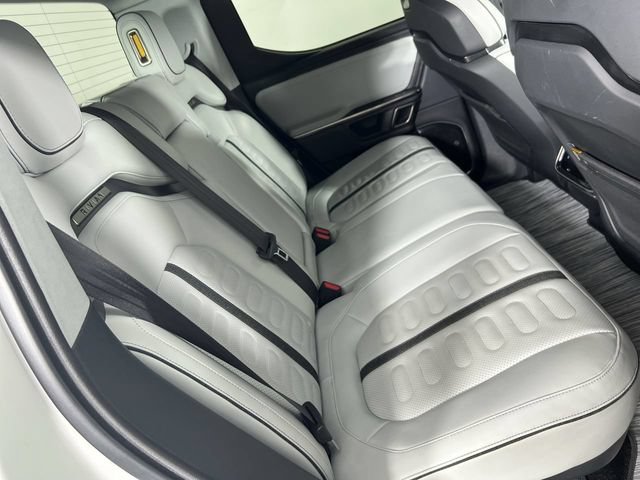 Used 2024 Rivian R1T Adventure AWD/4WD image 26