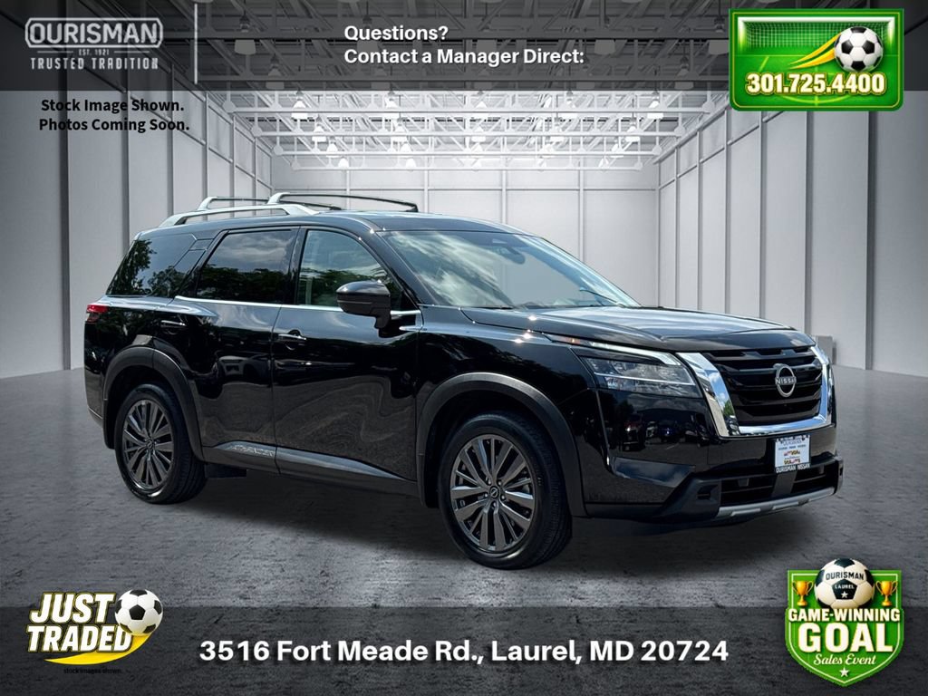 Used 2024 Nissan Pathfinder SL w/ SL Premium Package AWD/4WD image 1