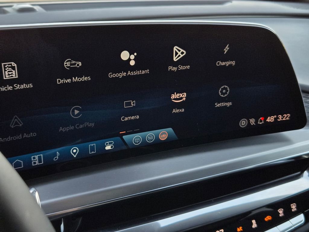 Certified 2025 Cadillac Lyriq Luxury w/ LPO, Floor Liner Package image 17