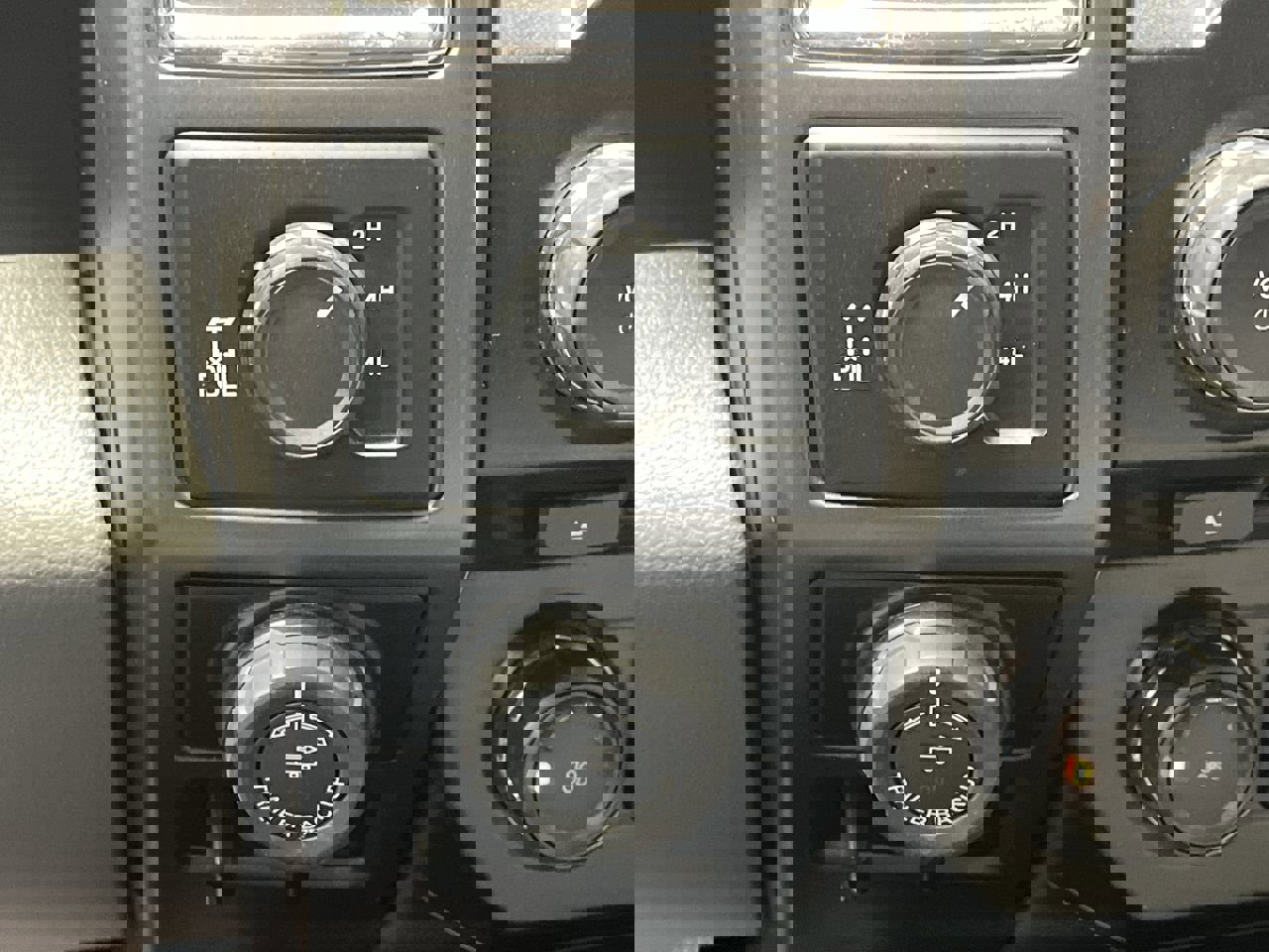 Used 2017 Ford F150 XLT w/ Equipment Group 302A Luxury image 17