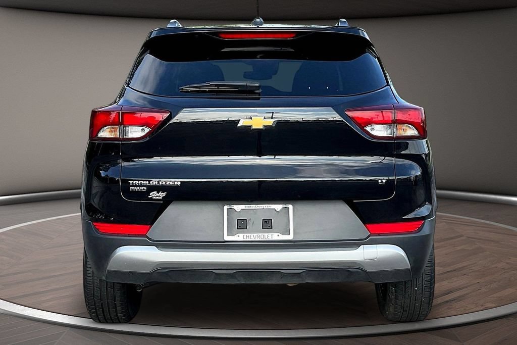 Used 2025 Chevrolet TrailBlazer LT AWD/4WD image 5