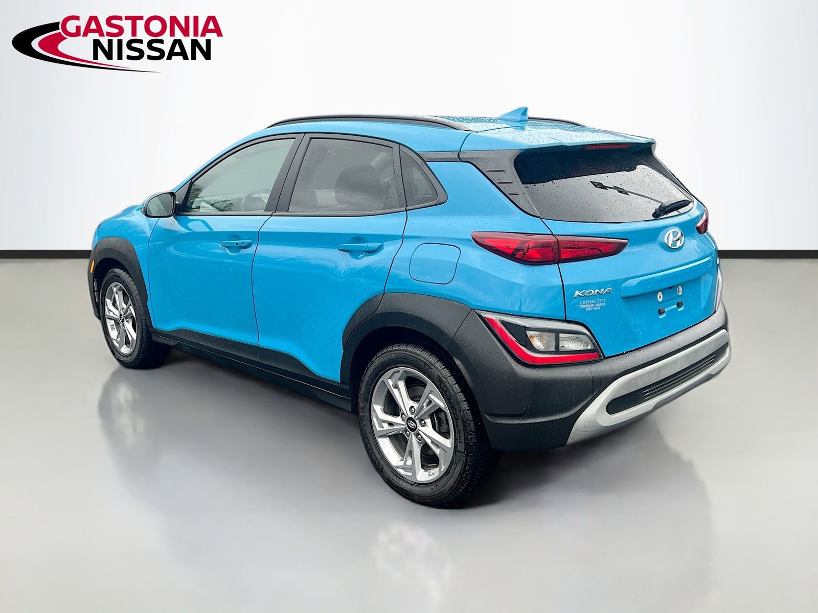 Used 2023 Hyundai Kona SEL image 6