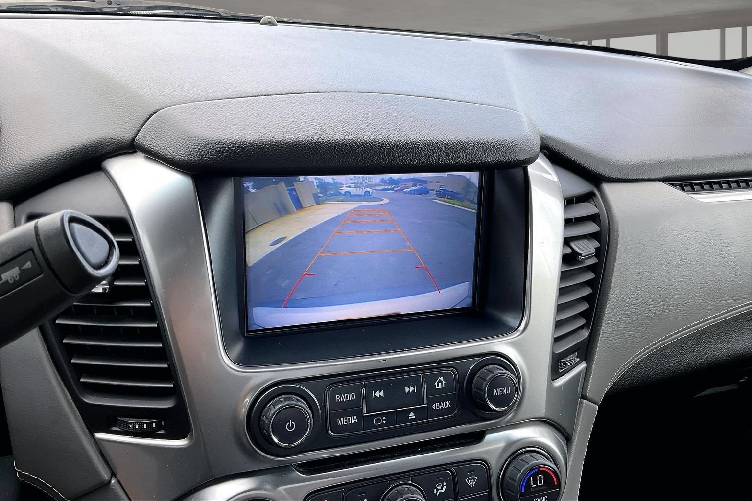 Used 2017 Chevrolet Tahoe LT RWD image 14