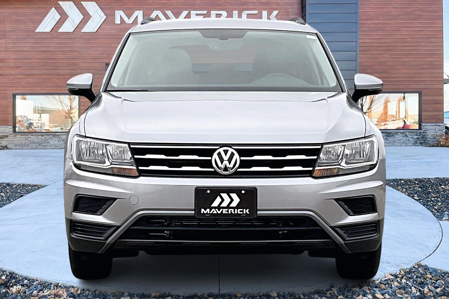 Used 2019 Volkswagen Tiguan SE image 2