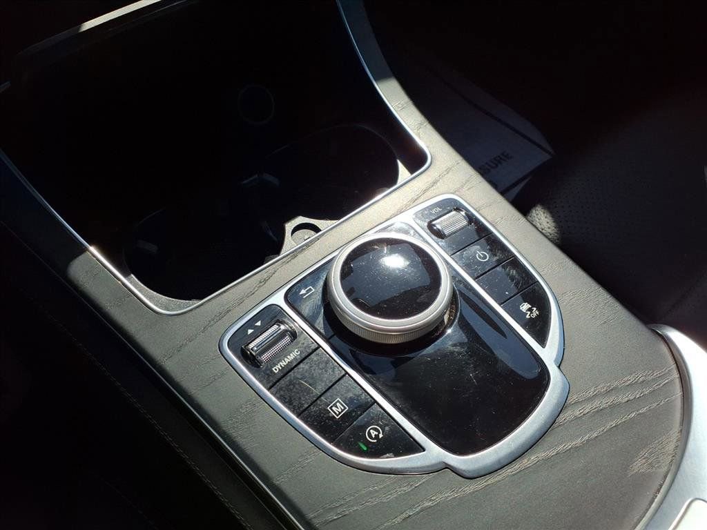 Used 2019 Mercedes-Benz GLC 300 4MATIC image 7