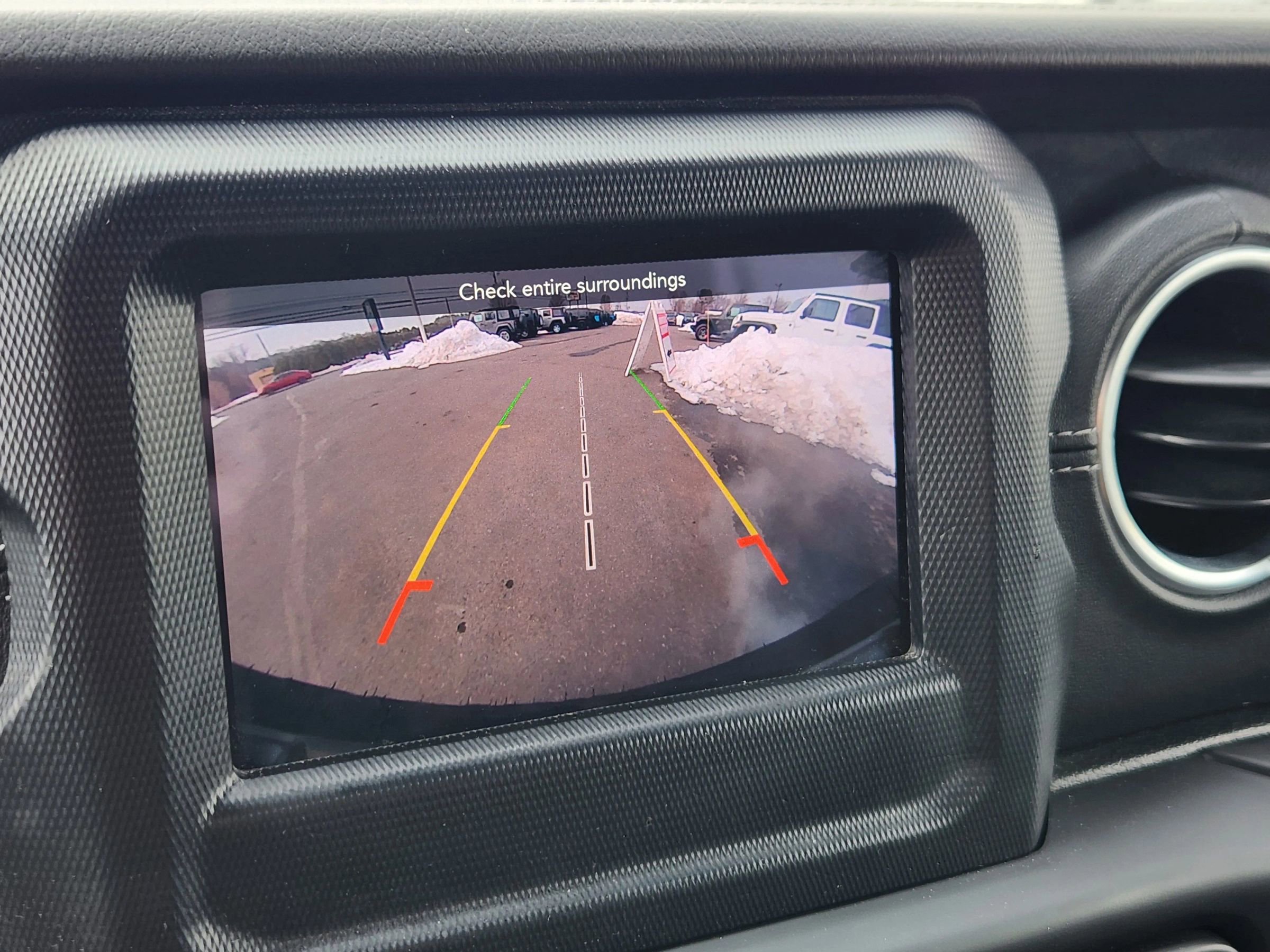 Used 2018 Jeep Wrangler Unlimited Sahara w/ Dual Top Group image 34