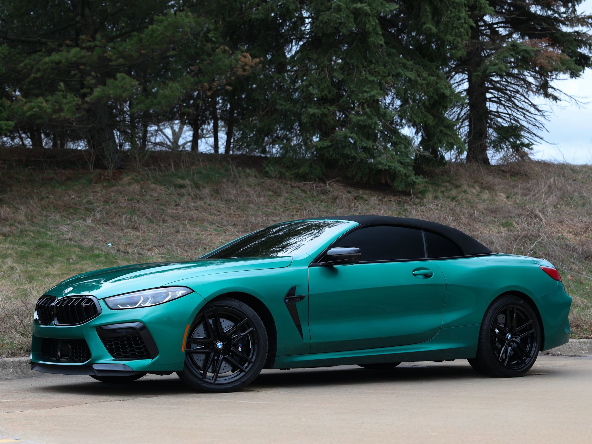 Used 2025 BMW M8 Competition image 16