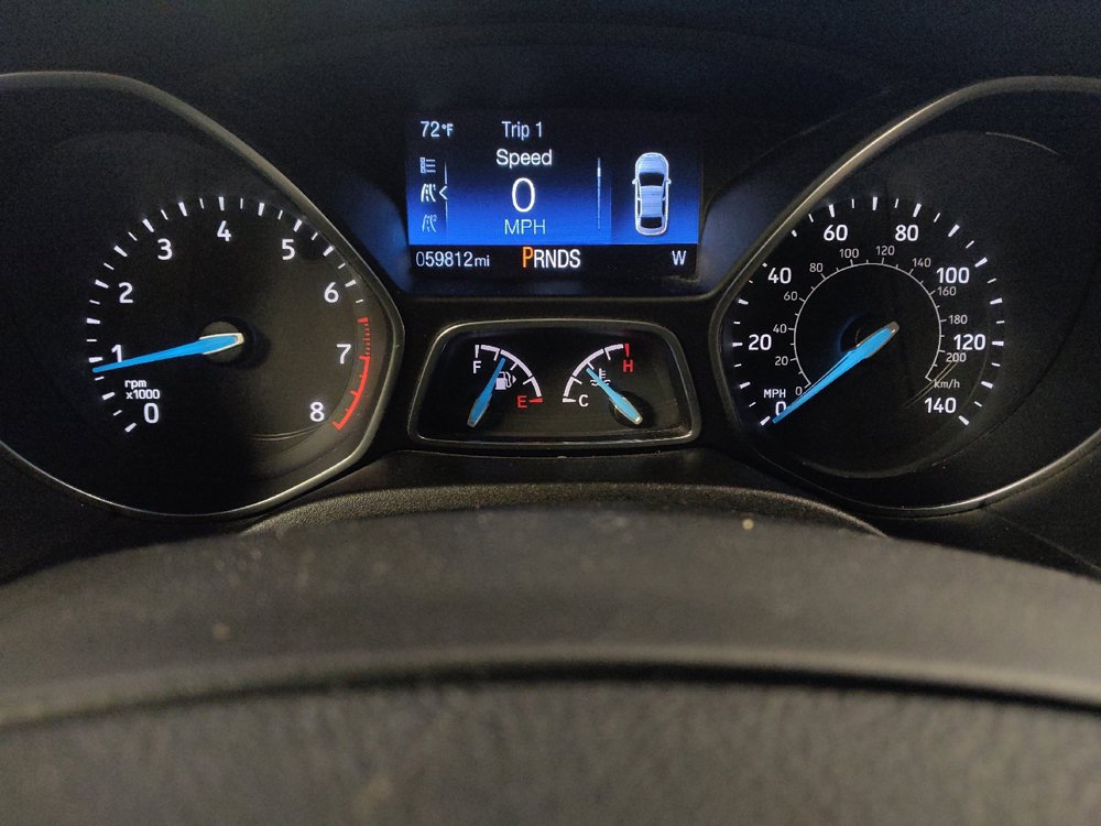 Used 2018 Ford Focus Titanium w/ Titanium Technology Package FWD image 23