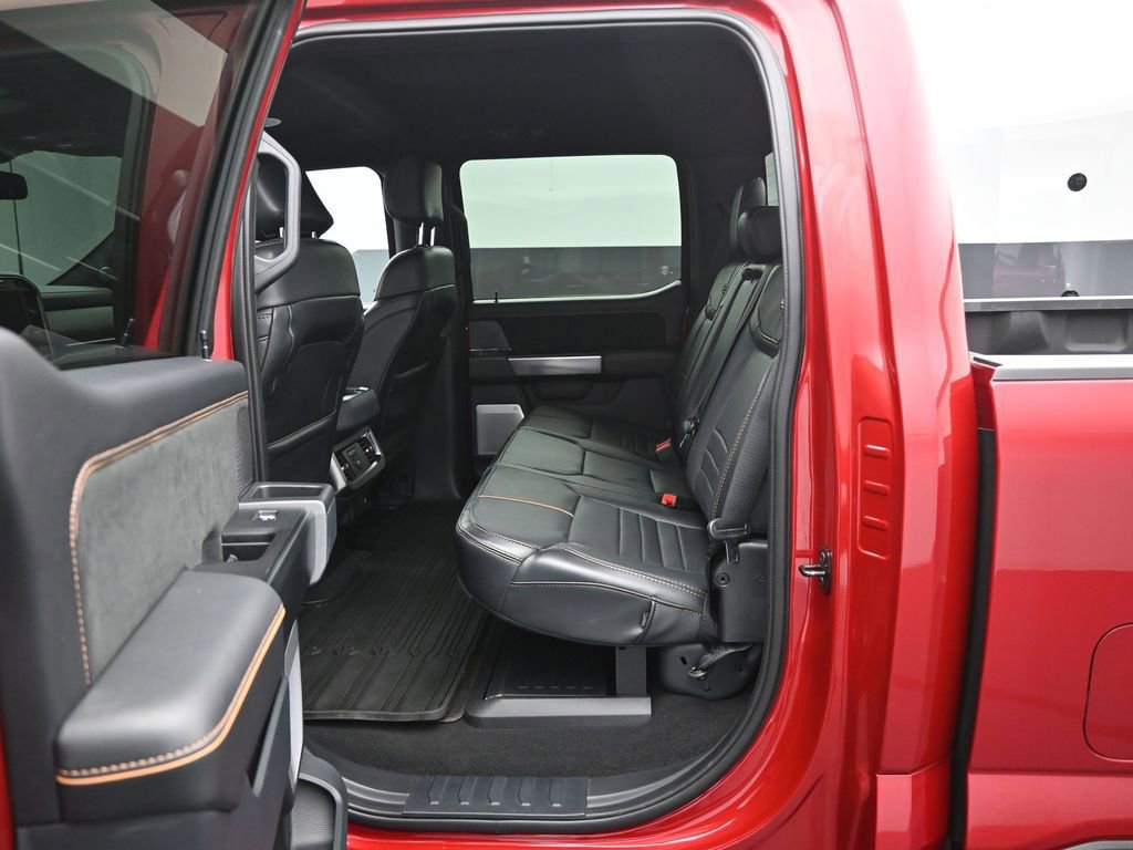 Used 2024 Ford F250 Platinum image 21