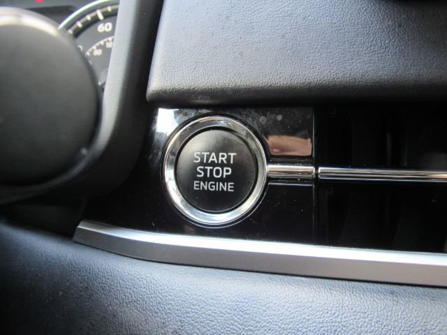 Used 2023 Mitsubishi Outlander SE image 44