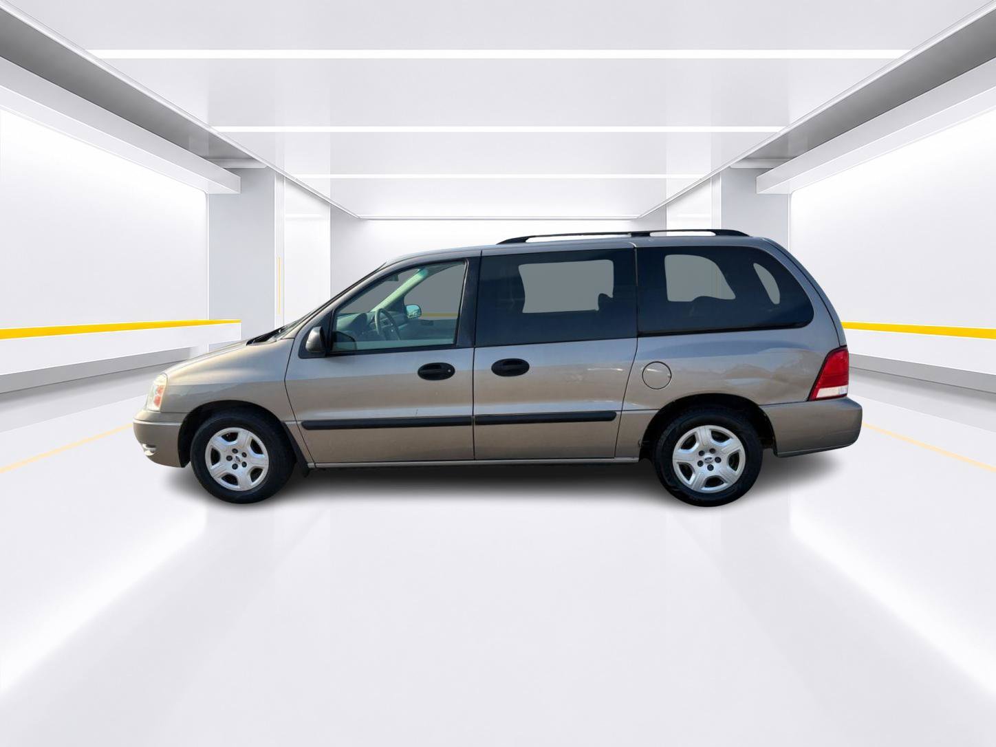 Used 2004 Ford Freestar SE FWD image 7